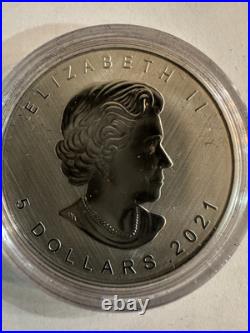 2021. 1oz 99.99% PURE SILVER CANADIAN MAPLE LEAF $5 COIN WITH W MINT MARK 2021. 1oz 99.99% PURE SILVER CANADIAN MAPLE LEAF $5 COIN WITH W MINT MARK
