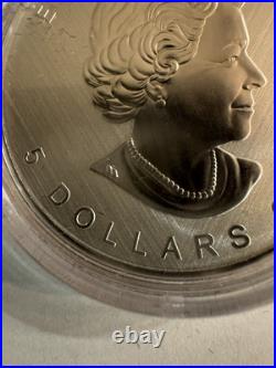2021. 1oz 99.99% PURE SILVER CANADIAN MAPLE LEAF $5 COIN WITH W MINT MARK 2021. 1oz 99.99% PURE SILVER CANADIAN MAPLE LEAF $5 COIN WITH W MINT MARK