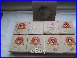 Canada 2015 Looney Tunes 8 Coin $10 Silver Set in Display Case & $20 Coin